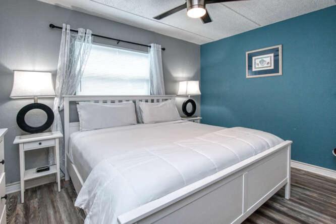 Sunset Beach Suites Сант Пит Бич Экстерьер фото