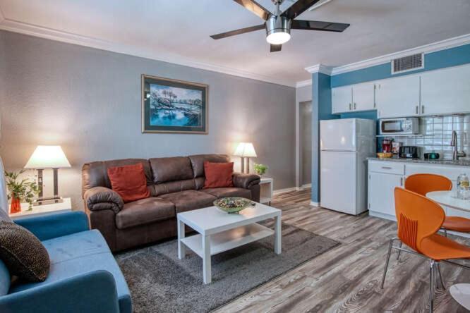 Sunset Beach Suites Сант Пит Бич Экстерьер фото